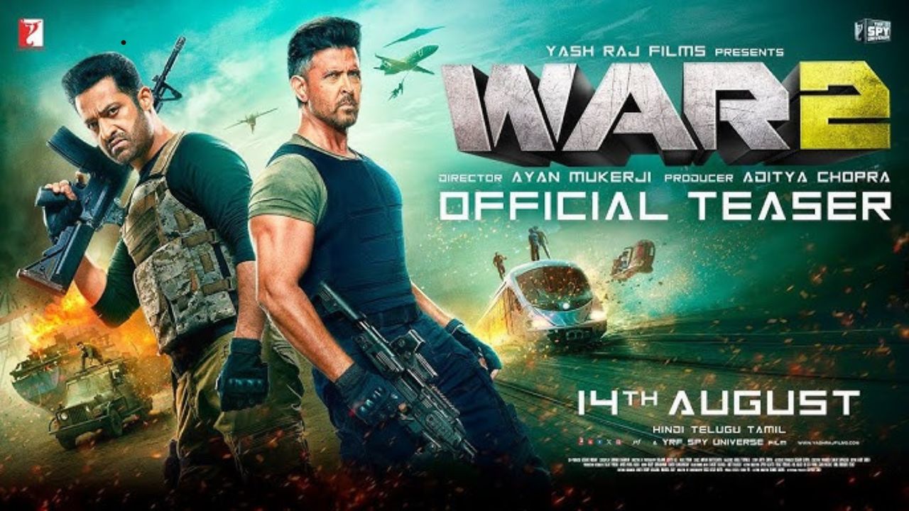 War 2 Teaser: Hrithik's New Squeeze Saba Azad and Ex-Wife Sussanne Khan Show Extraordinary Hype Over New Trailer  